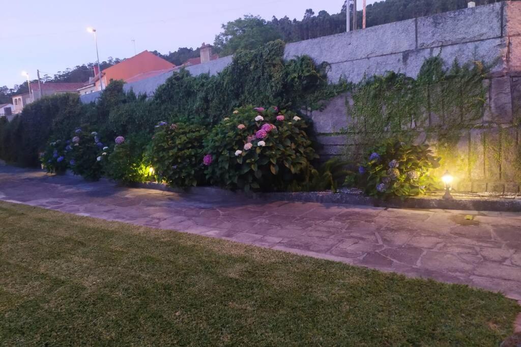 O Apartamento Do Xanza, Ideal Para Parejas Adaptado Movilidad Reducida Meis Luaran gambar