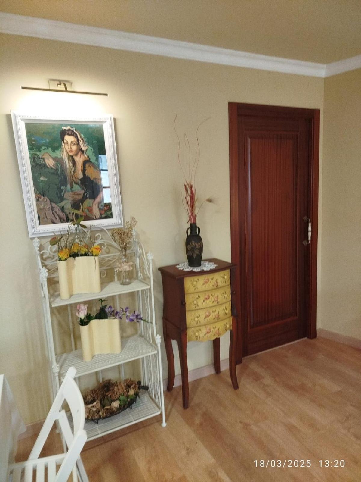 O Apartamento Do Xanza, Ideal Para Parejas Adaptado Movilidad Reducida Meis Luaran gambar